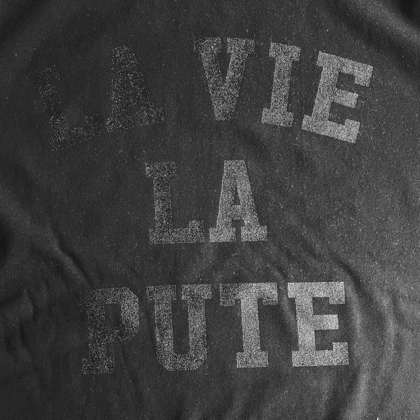 TEE-SHIRT CLASSIC BLACK on BLACK BLOC – Image 2