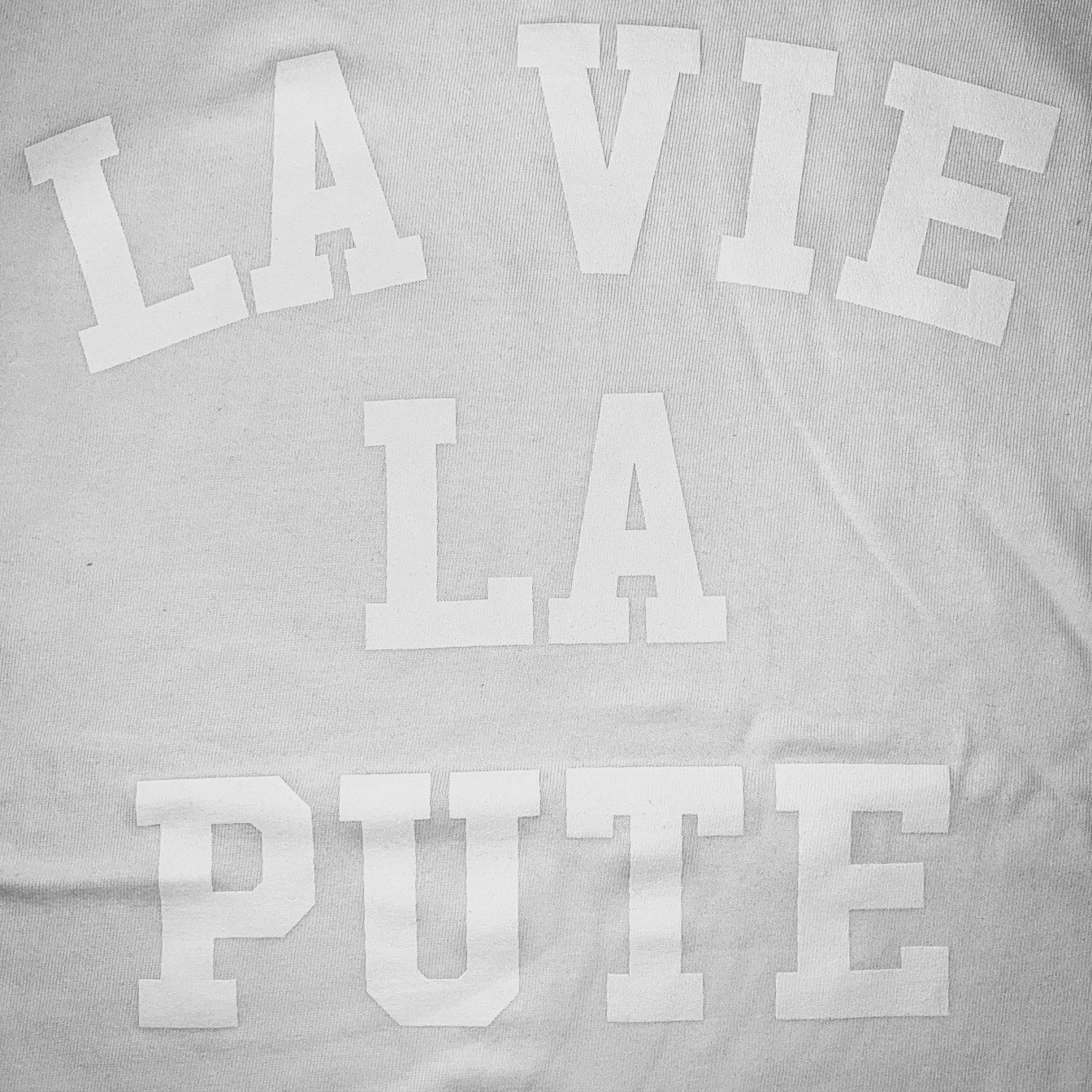 TEE-SHIRT CLASSIC WHITE on WHITE BLOC – Image 3