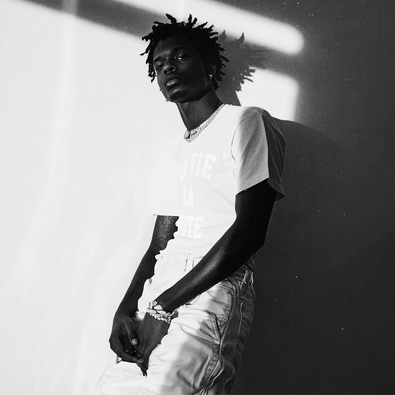 TEE-SHIRT CLASSIC WHITE on WHITE BLOC – Image 5